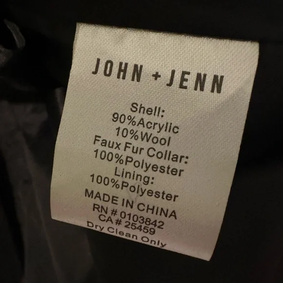 John + Jenn Wilbur Caviar Faux Fur Collar Coat - Picture 4 of 5